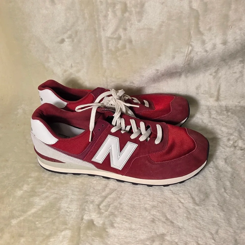 New Balance 574 Classic Red Suede Mesh Sneakers Mens 17 NEW